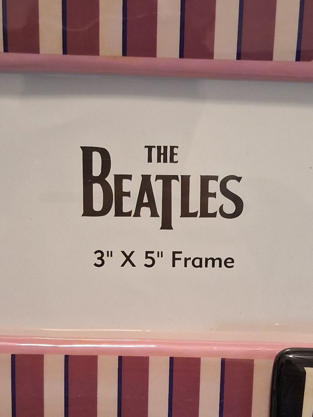 Vintage "THE BEATLES" 3x5 Cartoon Picture Frame — 2004 Apple Corps — New in Box - Picture 8 of 9